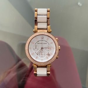 Michael Kors rose gold watch